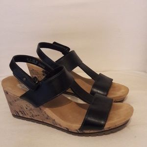 Dr. Scholls cork wedge shoe